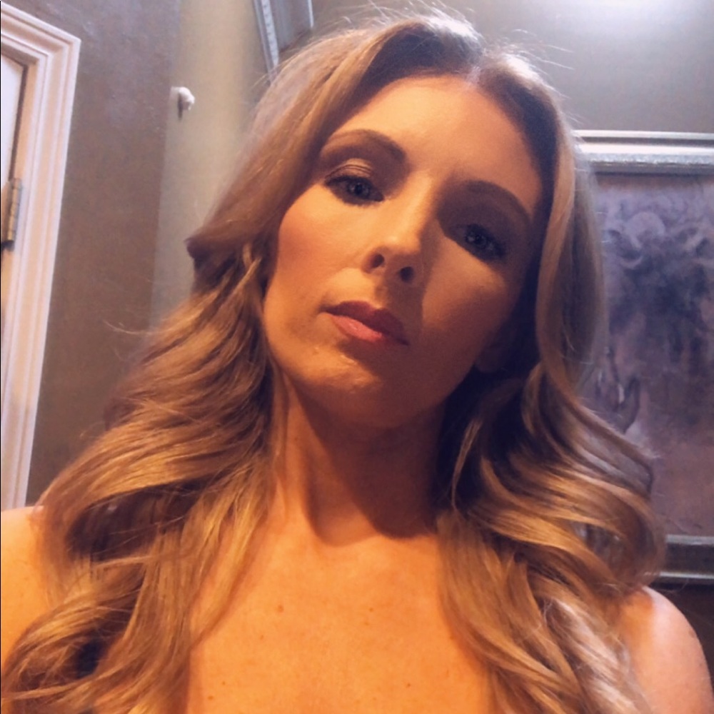 Meet your Posher, Natalie